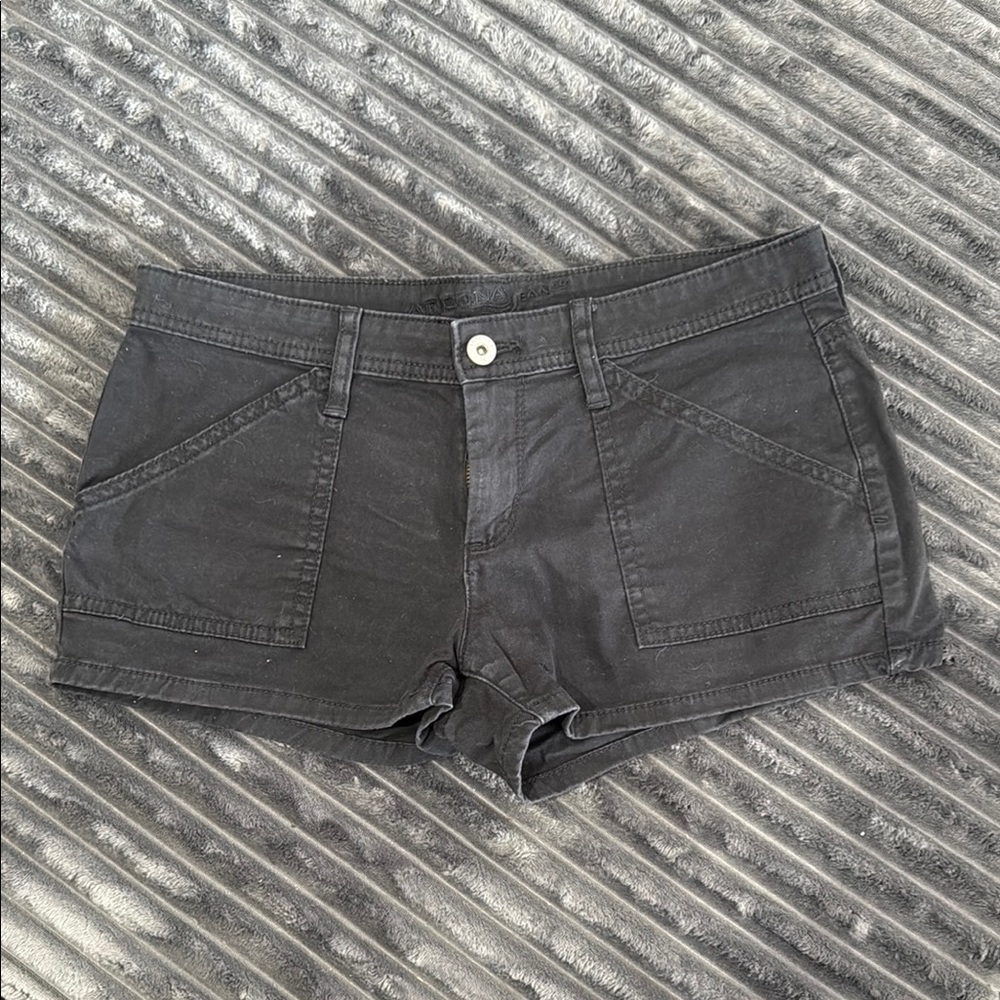 Arizona Black Shorts 9